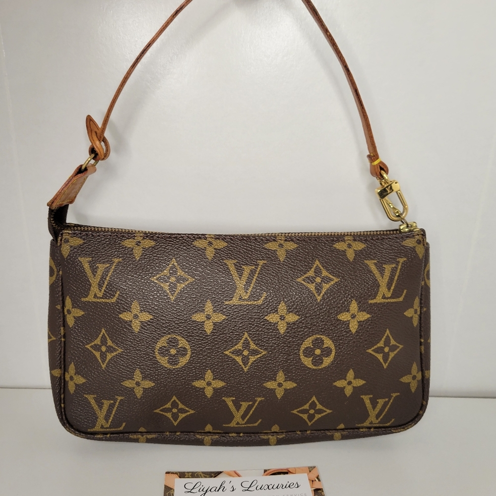 Louis Vuitton Vintage Pochette Accessoires